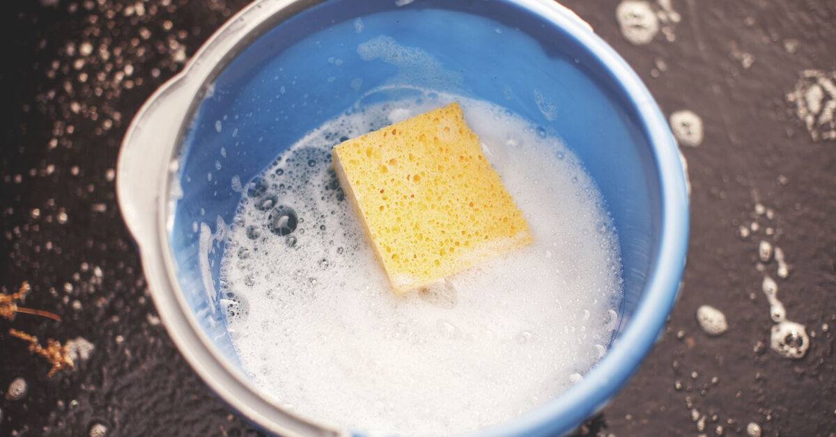 Cleaning supplies for deep bin washing