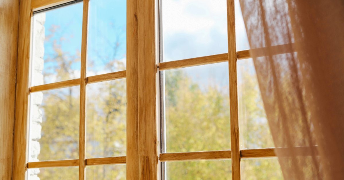 Fenster ohne Streifen putzen: Welche Profi-Techniken funktionieren wirklich?