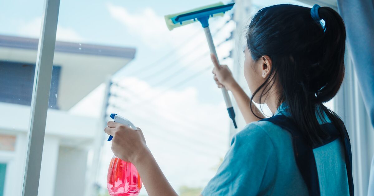 Dirty cloth that can cause streaks