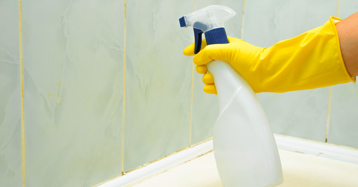Strong cleaner near greasy kitchen tiles